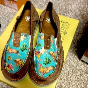 Ariat loafers size 7